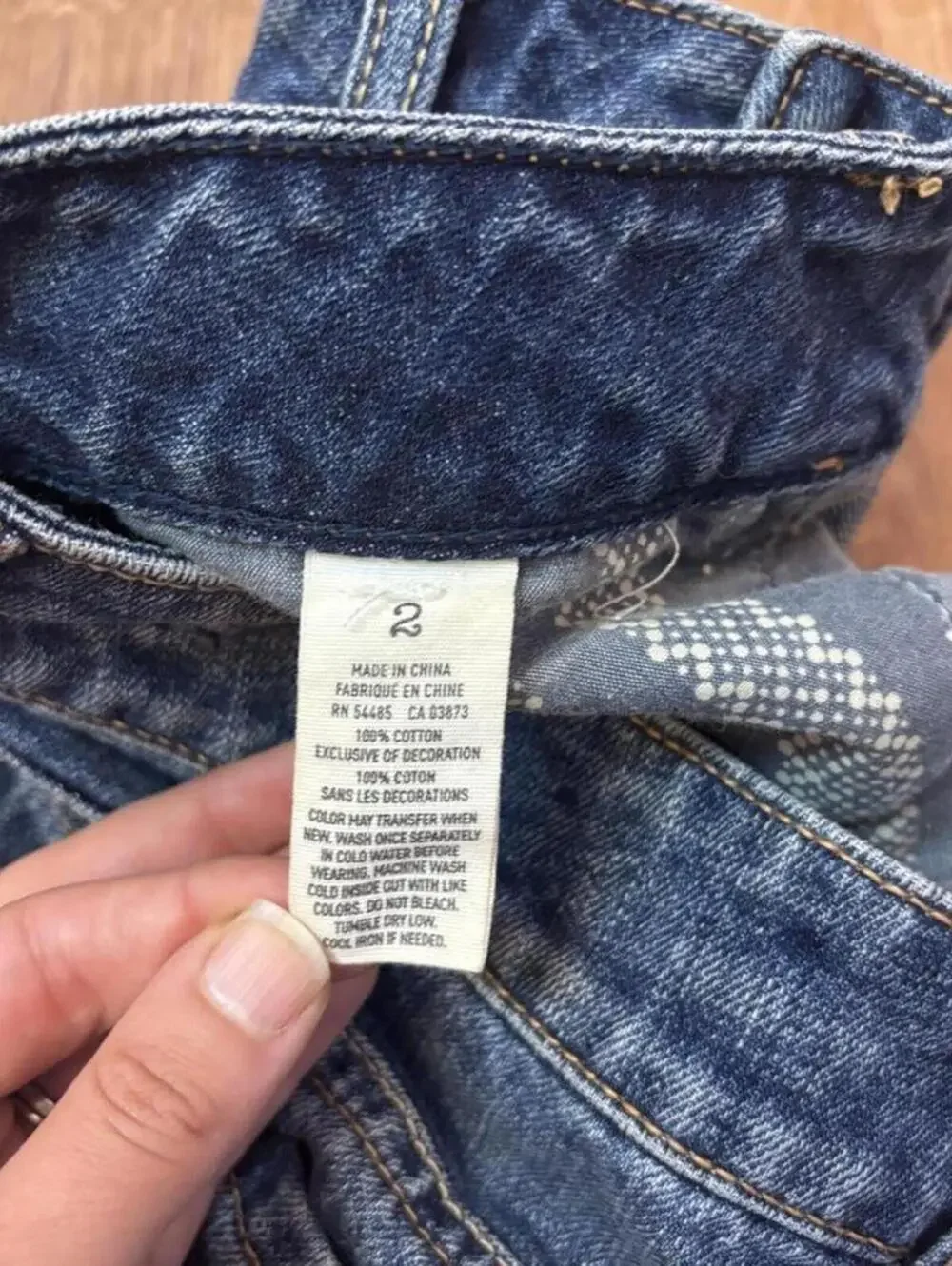 American Eagle low rise dark wash denim mini shorts sz 2 cotton distressed